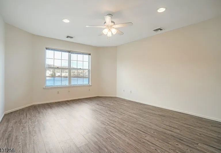 16 Lagoon Way — Photo 20
