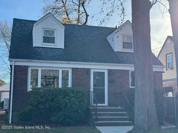 126 Goodwin Avenue image 3 of 3