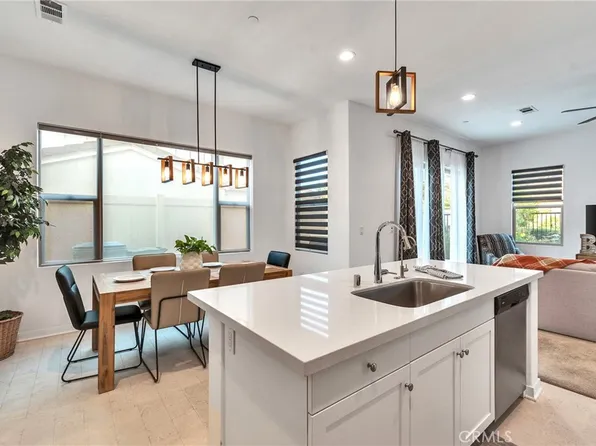 4247-107 Horvath St, Corona, CA 92883