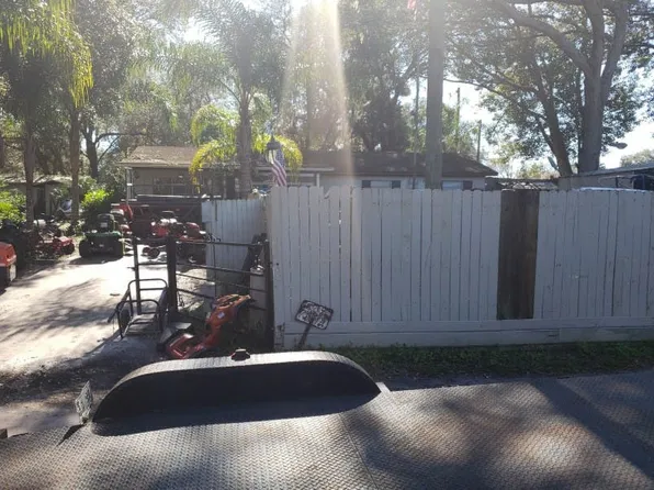 1390 Ann Ave, De Leon Springs, FL 32130