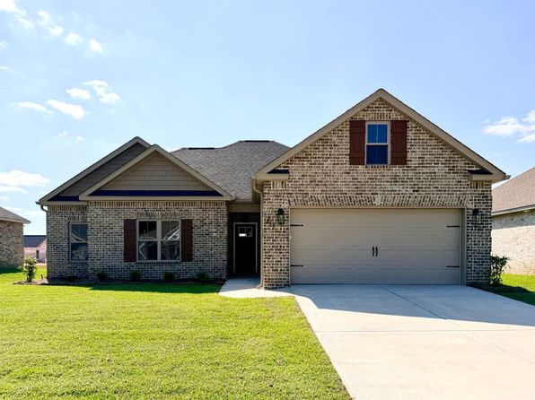 609 Bristleleaf Path