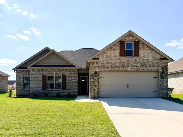 609 Bristleleaf Path, Kathleen, GA