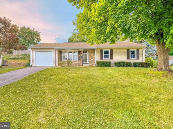 113 Westview Dr, Shrewsbury, PA 17361