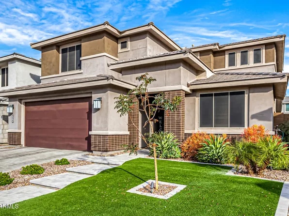 3320 E TINA Drive, Phoenix, AZ 85050