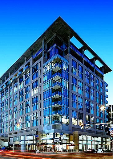 1st image of 1100 S Hope St APT 1805