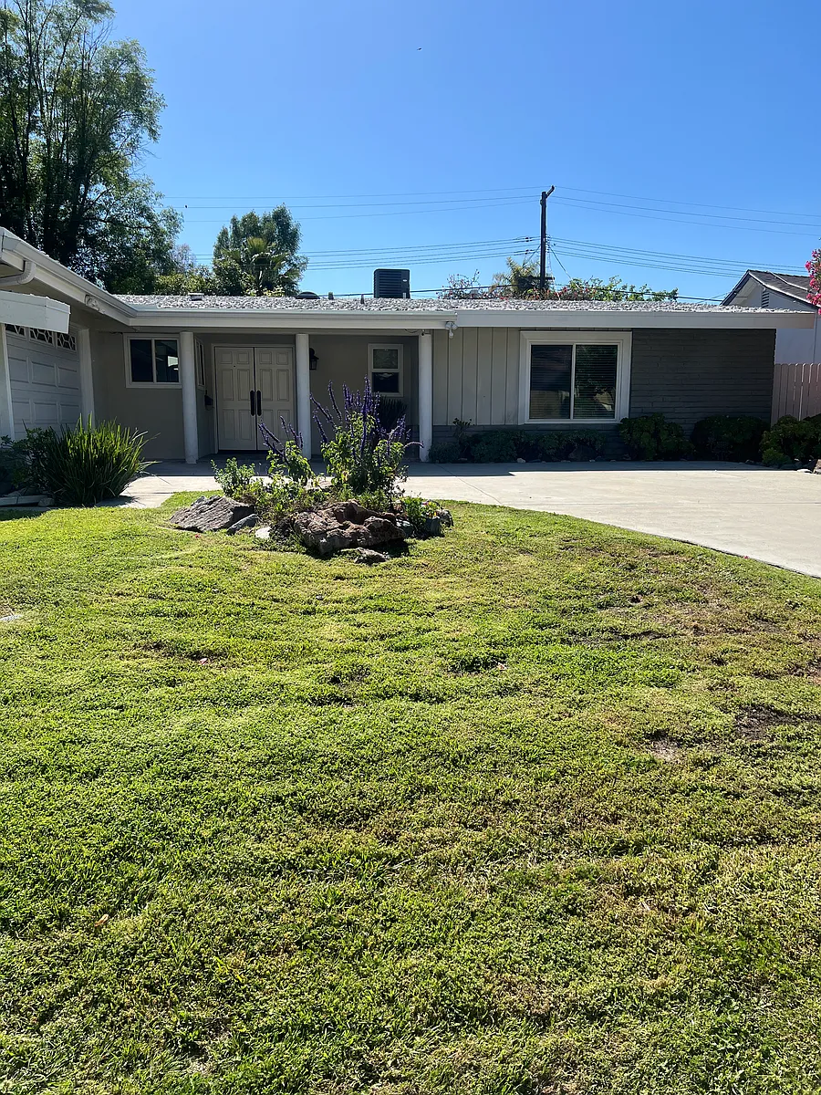 Building Photo - 4705 Larkwood Ave
