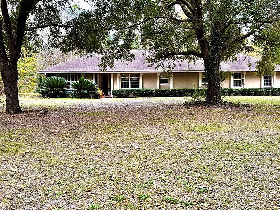 2nd image of 10725 NW County Road 235
