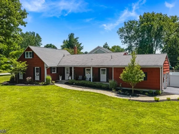 13 Gunther St, Mendham Boro, NJ 07945