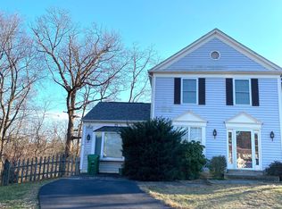 15 Noblewood Ct, Gaithersburg, MD 20878