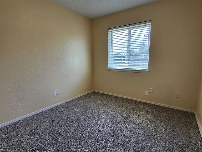 1626 Glenn Bo Dr — Photo 14