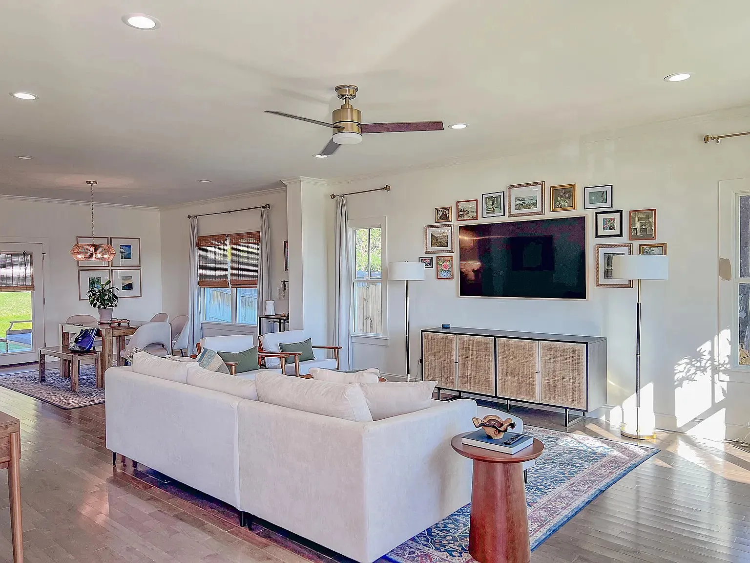 3 bed, 2070 sqft, $2,500 — Photo 3
