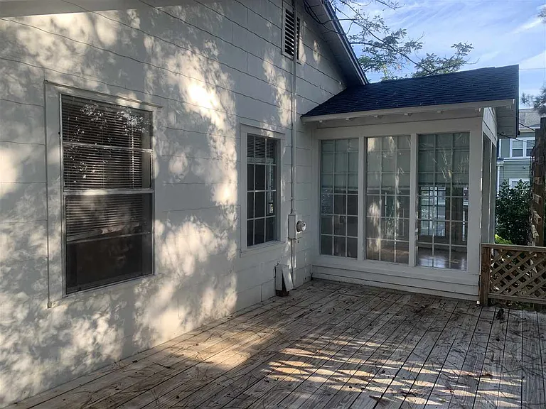 1607 Jackson Bluff Rd — Photo 16