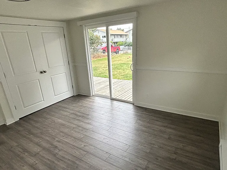412 W 14th Ave — Photo 16