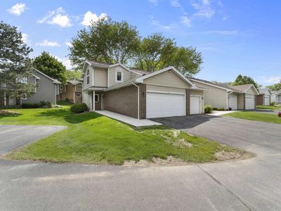 314 Castle Oaks Crossing, Waunakee, WI, 53597