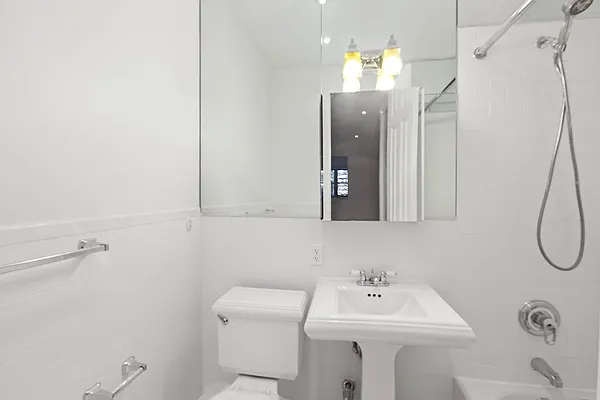 Rented by Cooper & Cooper Real Estate | media 13