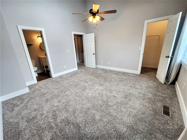 141 Thistle Ln — Photo 16