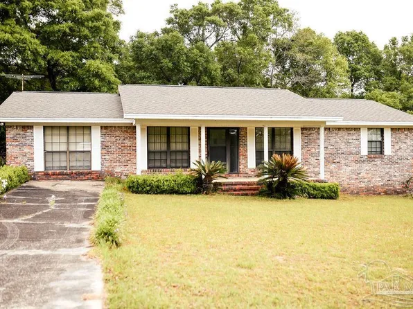 250 Highway 164, Walnut Hill, FL 32568