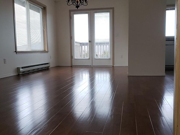 3rd image of 1818 Rocklund Dr #1-3