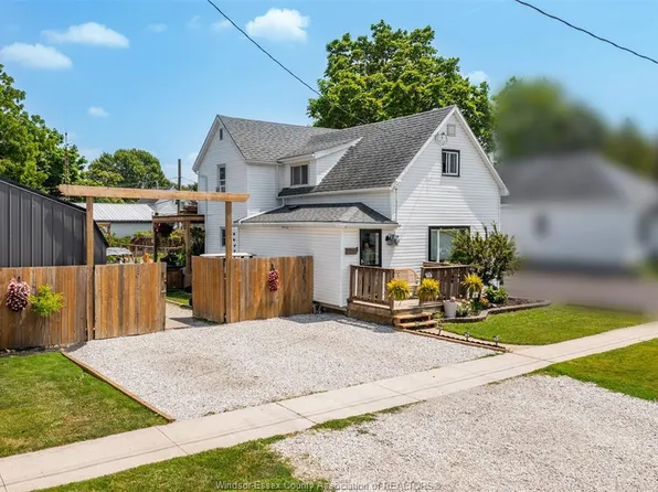 31 Forhan St, Chatham Kent, ON N8A 3S4