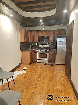 2nd image of 279 Menahan St #1L