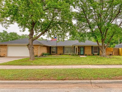 2327 NE Village Dr, Lawton, OK, 73507