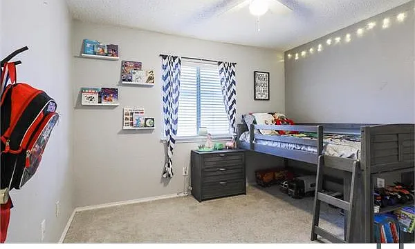 1109 Post Oak Trl — Photo 7