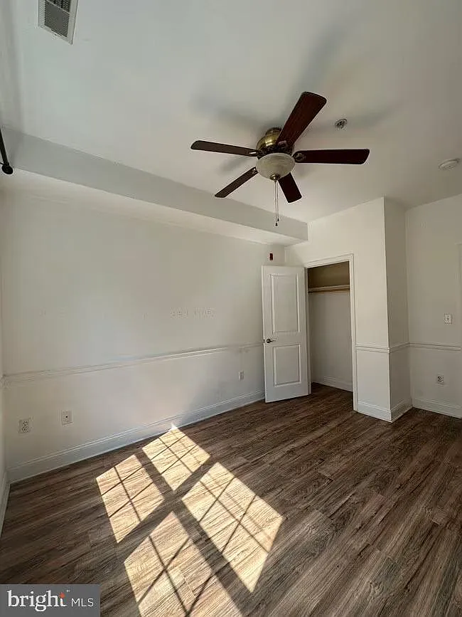 4 bed, 3411 sqft, $2,000 — Photo 4