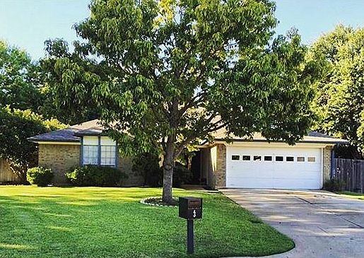 Home (pre-landscaping)