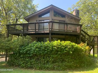 149 Spruce Dr, Milford, PA 18337