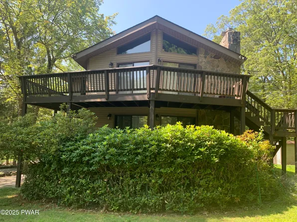 149 Spruce Dr, Milford, PA 18337