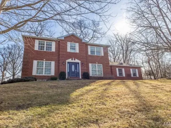 100 El Rancho Dr, Hannibal, MO 63401