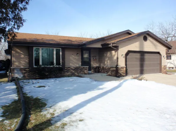 8247 N Teutonia Ave, Milwaukee, WI 53223