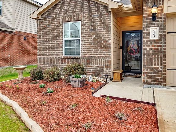 3rd image of 6165 Obsidian Creek Dr