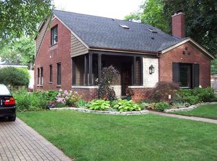 1202 N Pleasant St, Royal Oak, MI 48067