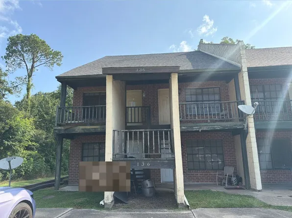 136 N Meyers Dr, Lafayette, LA 70508