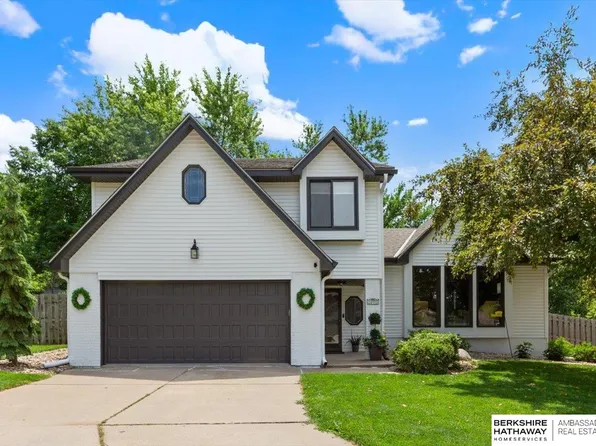 14995 Charles Cir, Omaha, NE 68154