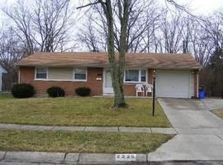 2325 Westport Dr, Dayton, OH 45406