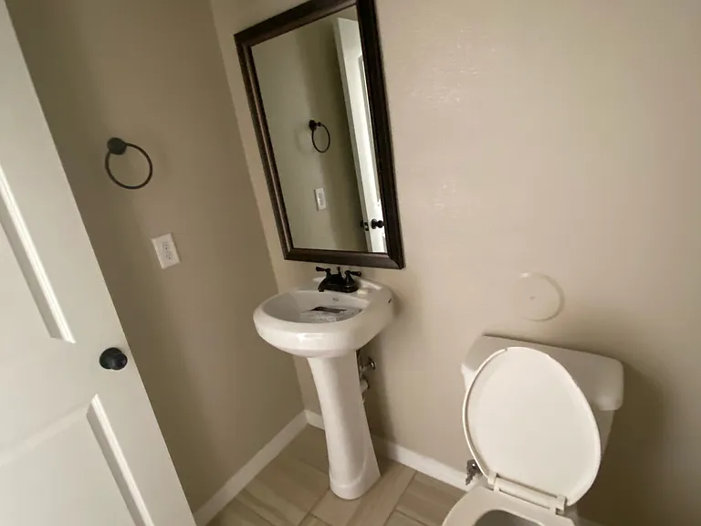 2824 Mike Price Dr — Photo 2