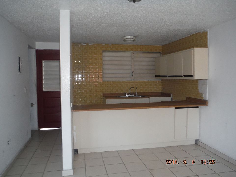 2nd image of C-23 Villa Espana Calle La Vera