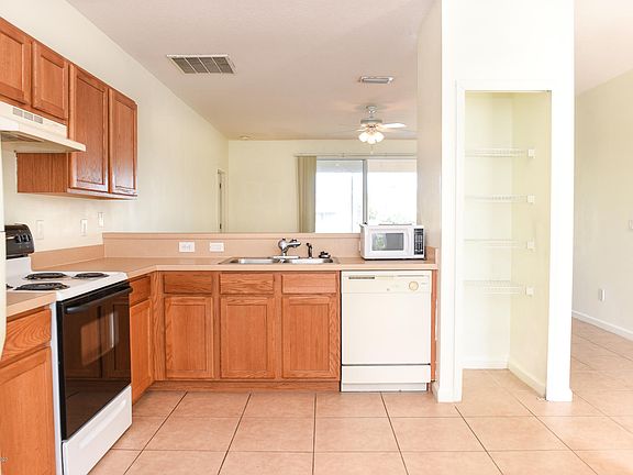 4th image of 3776 Mount Carmel Ln