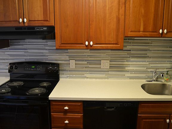 2nd image of 50 Water St APT 44
