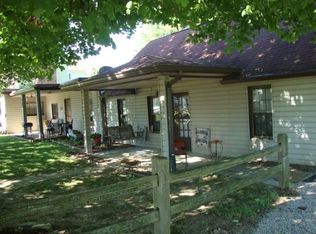 360 S Jackson St, Hartsville, IN 47244
