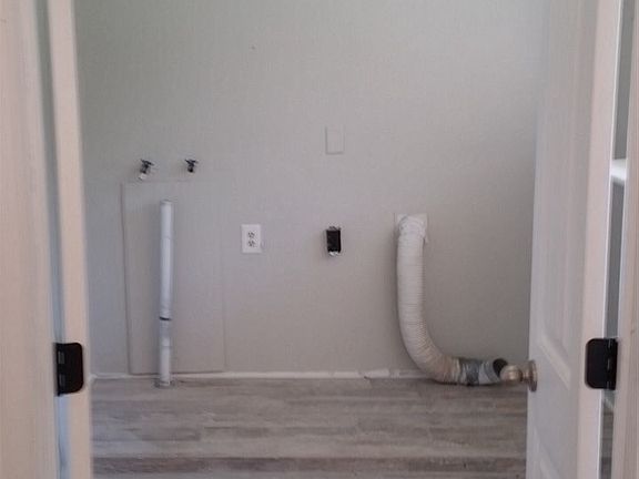 Main floor laundry room 