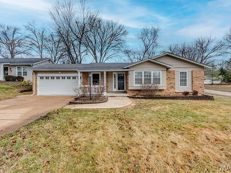 359 Palermo Dr — Photo 1