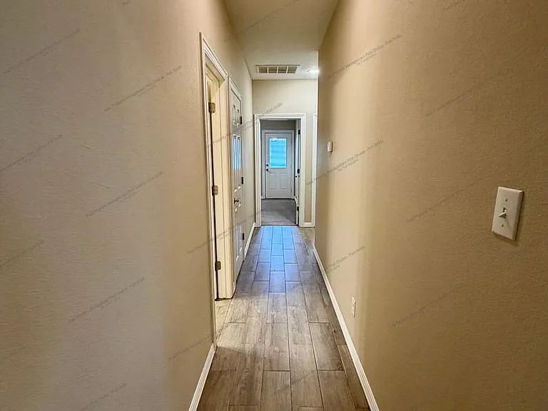 9724 Haven Blvd — Photo 10
