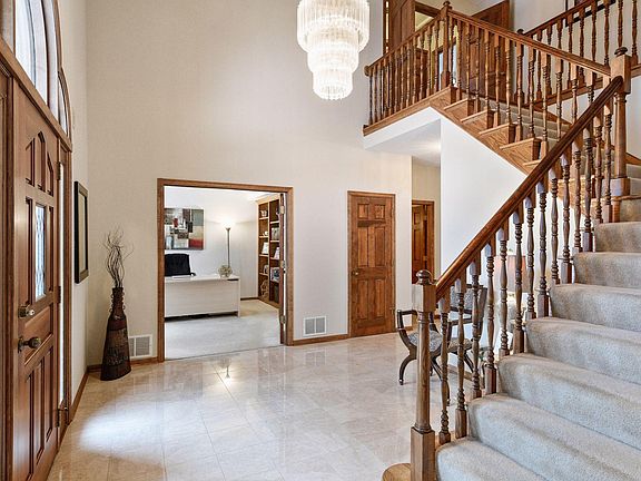 5th image of 11824 Welters Way