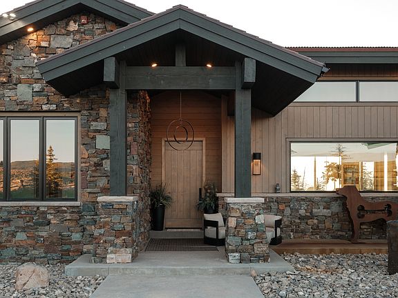 3rd image of 9279 Aspen Ridge Rd #8