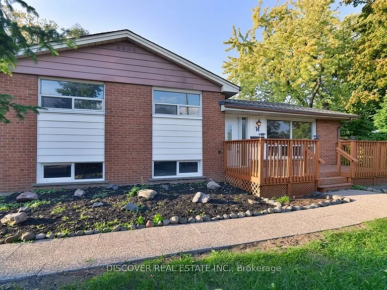 14 Donata Dr — Photo 16