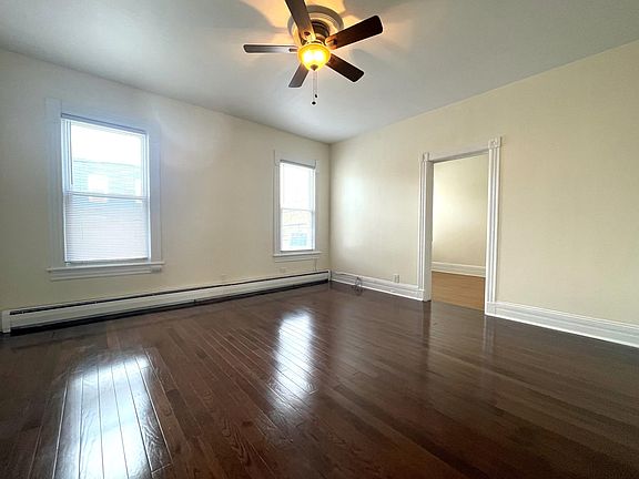 4th image of 88 Oakland Ave #Top