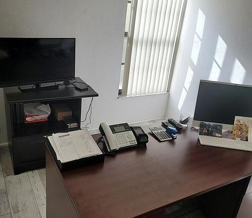 5th image of 5565 Trailwinds Dr APT 212